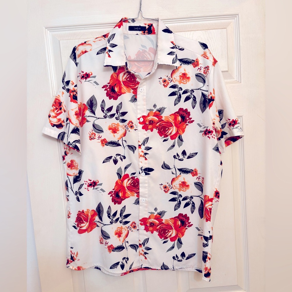 3 Tropical Print Men's Shirt: 2 Large & 1 XL - Picture 5 of 10